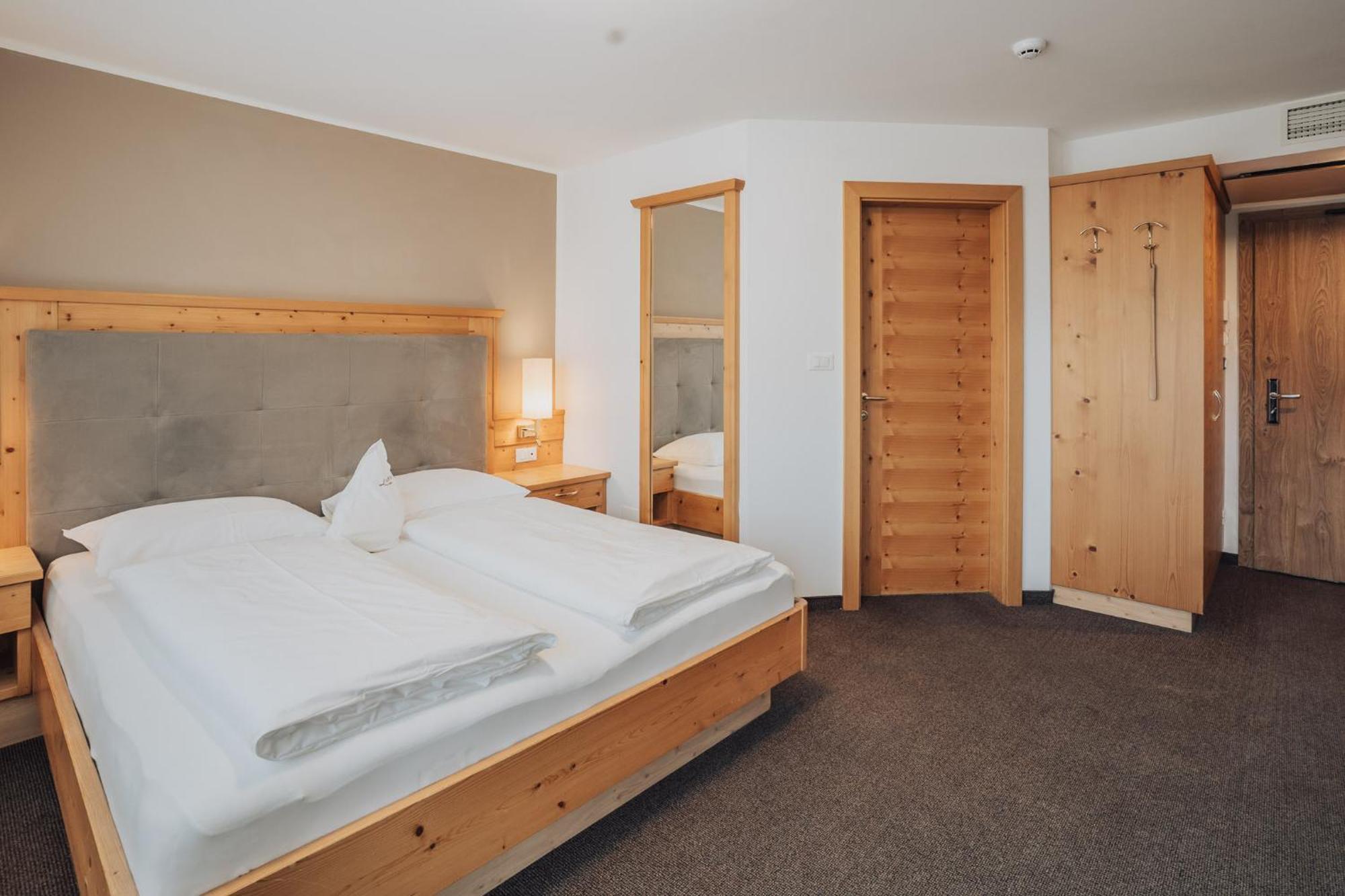 Doppelzimmer mit Balkon